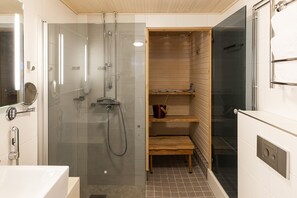Suite with Sauna | Salle de bain