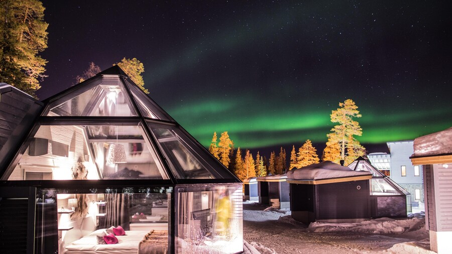 Santa's Hotel Aurora & Igloos