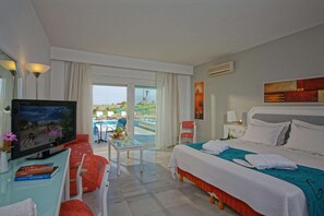 Premium bedding, desk, blackout curtains, soundproofing