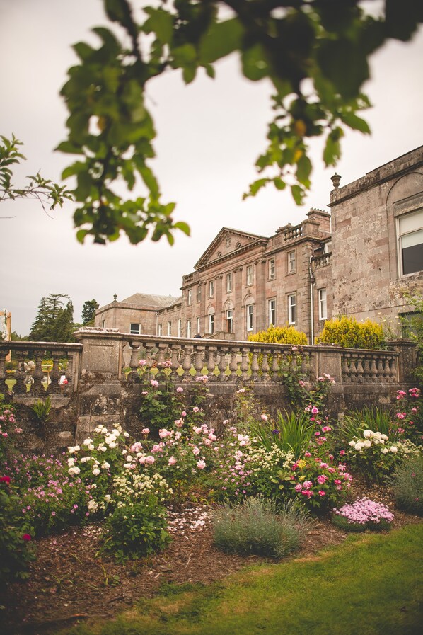 Exterior detail - Springkell (Lockerbie)