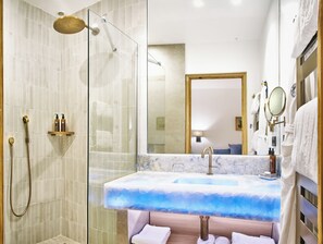 Superior Double Room | Premium bedding, minibar, in-room safe, desk - La Ferme d'Augustin (Ramatuelle)