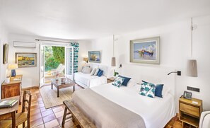 Literie de qualité supérieure, minibar, coffres-forts dans les chambres