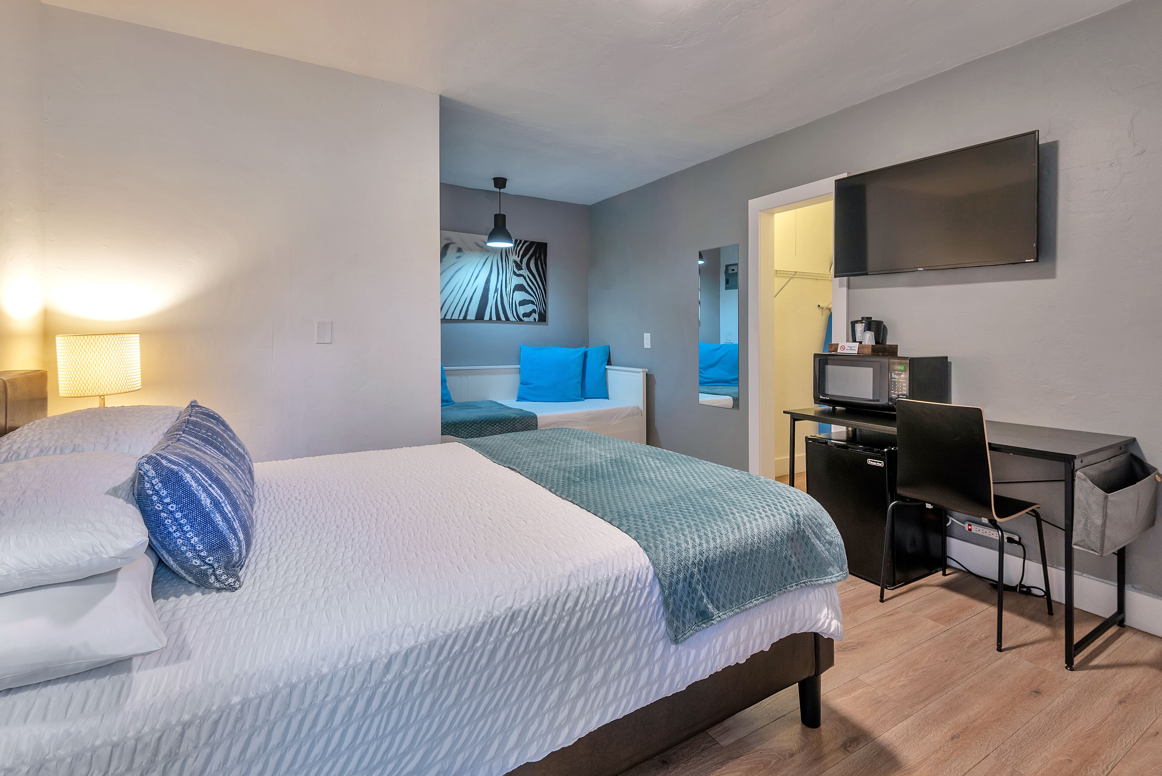 studio, 1 queen bed with sofa bed | premium bedding, desk, iron/ironing board, cots/infant beds