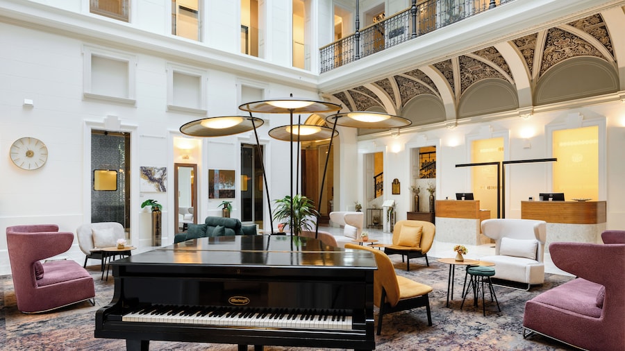 Hotel Moments Budapest