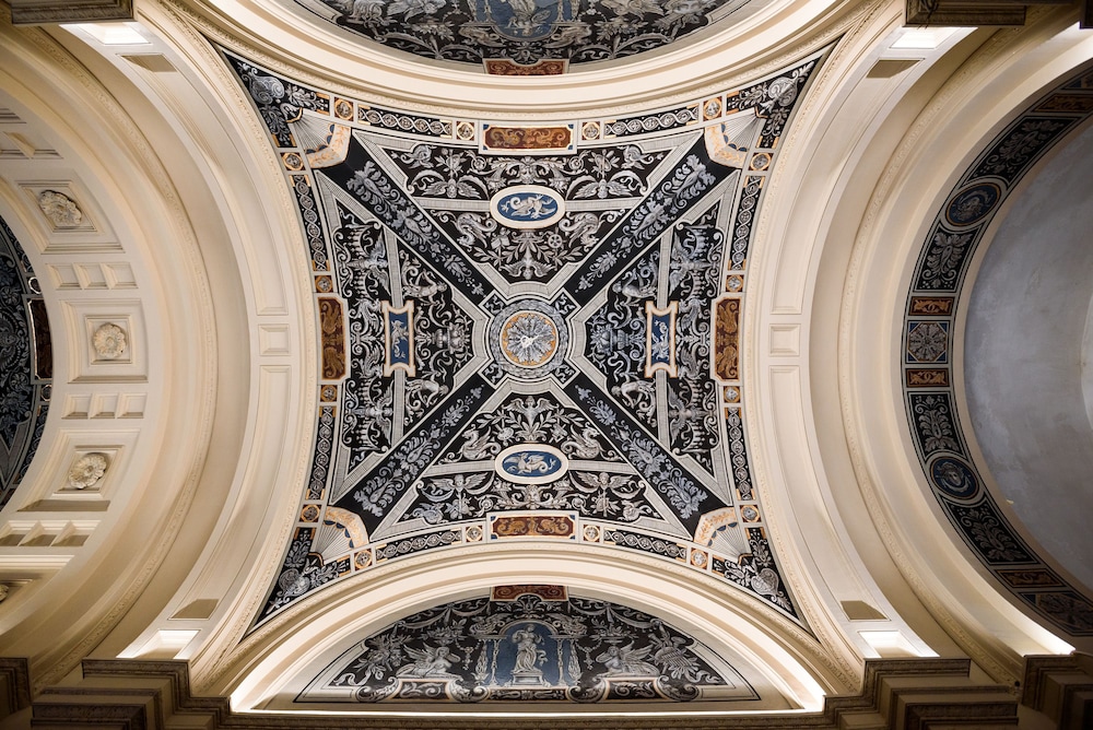 Hotel Moments Budapest by Continental Group by null