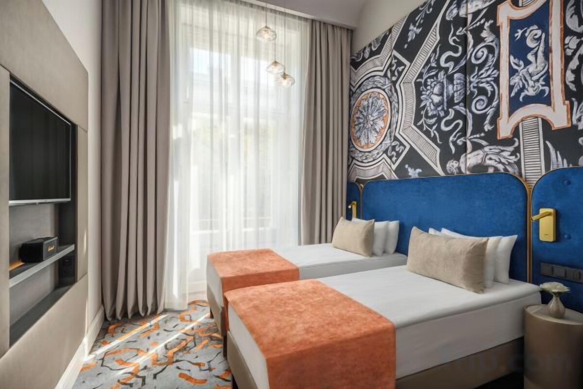 1 bedroom, minibar, in-room safe, blackout drapes