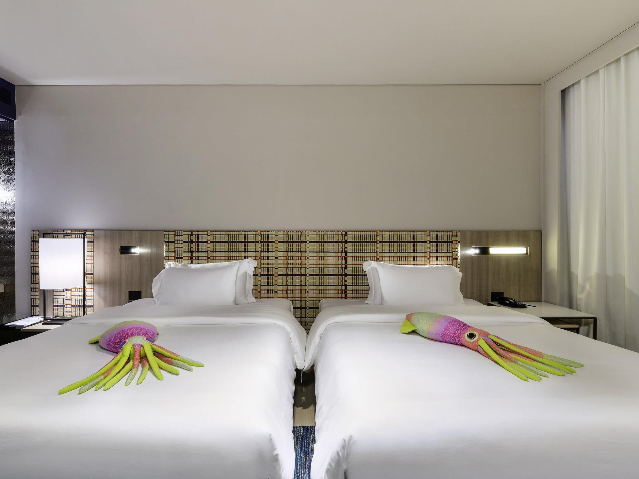 Twin Room, 2 Single Beds, Ocean View (Seascape)
