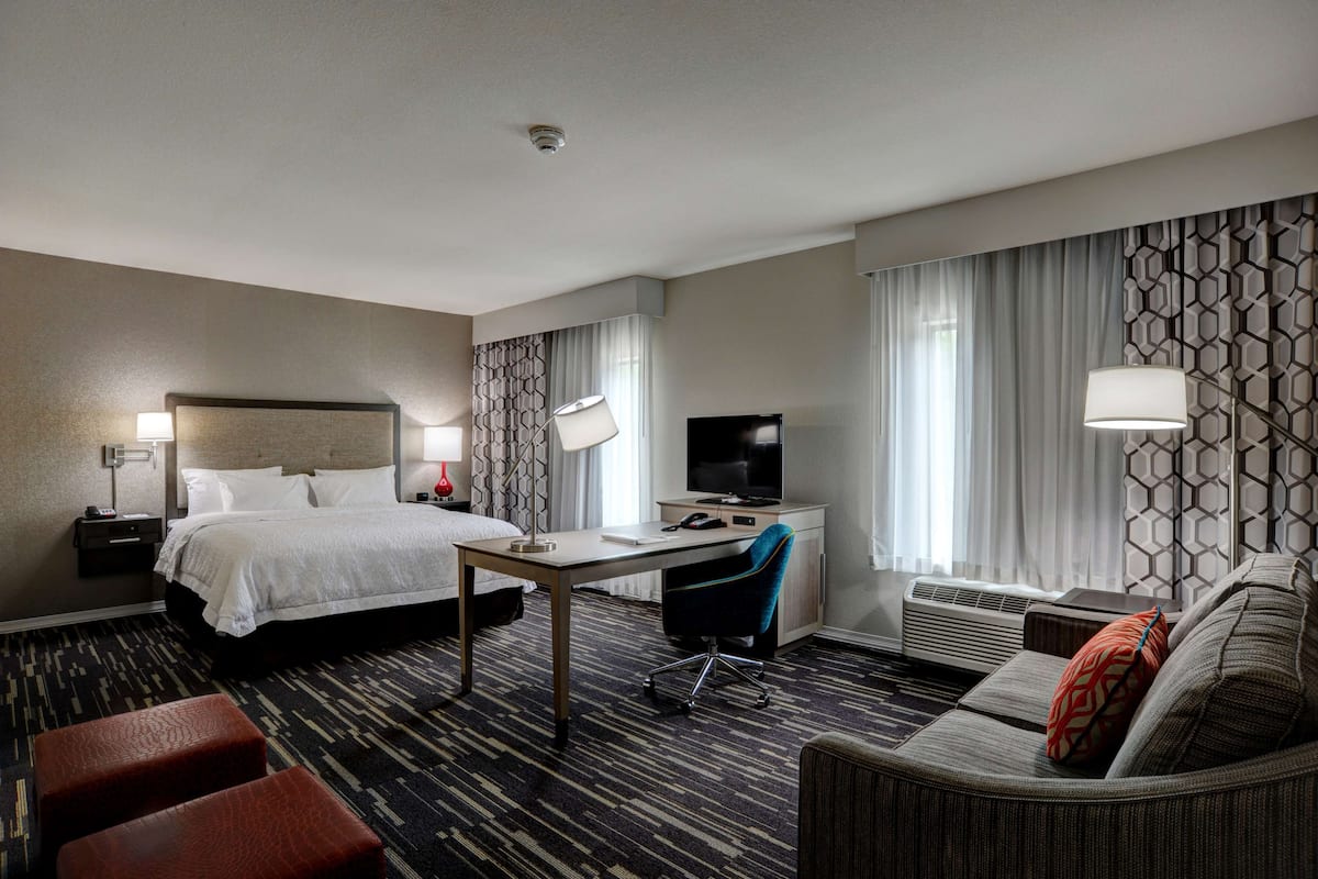 In-room safe, iron/ironing board, free cots/infant beds, free WiFi
