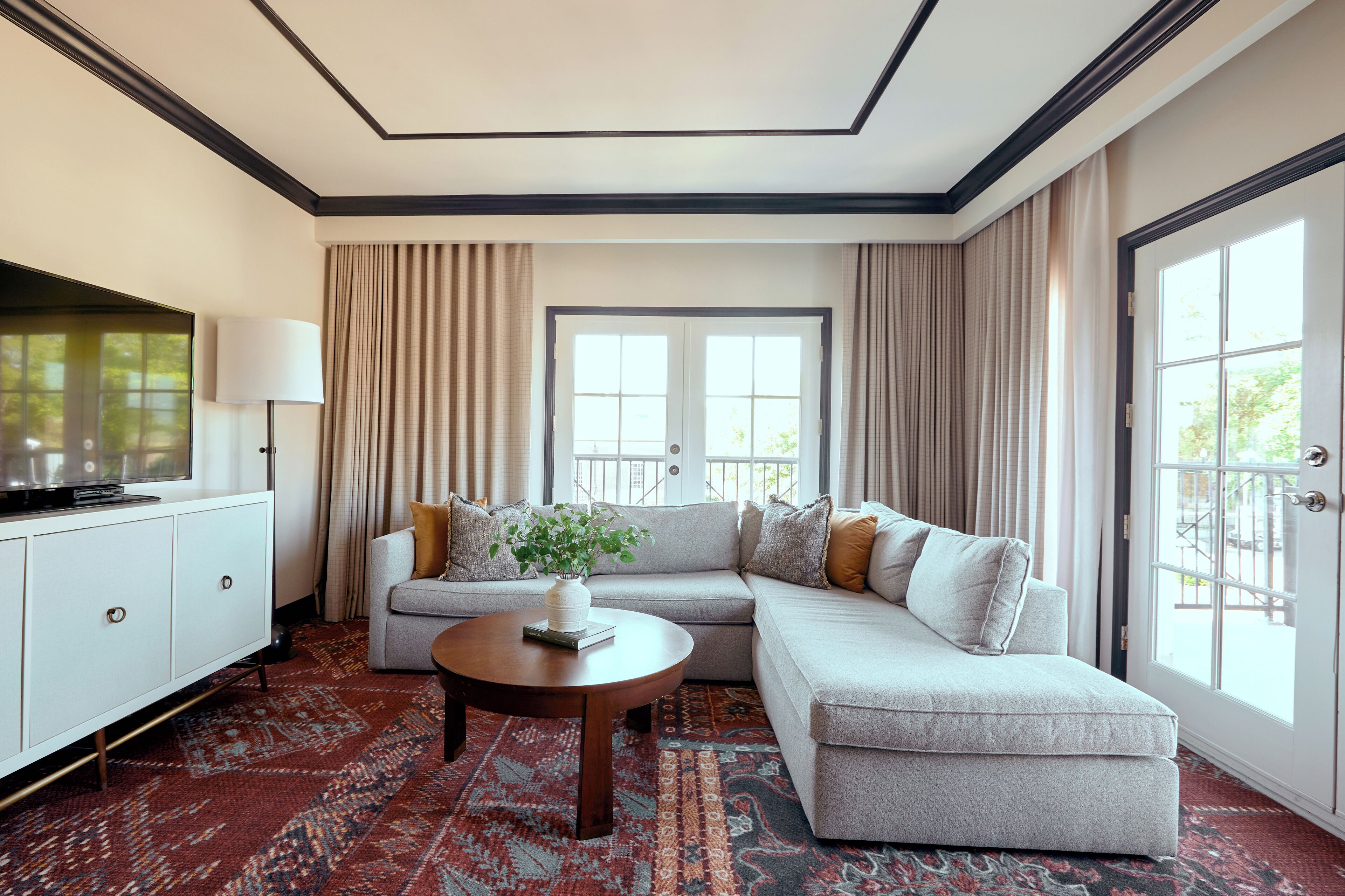 suite (magnolia) | 1 bedroom, egyptian cotton sheets, premium bedding, pillow-top beds