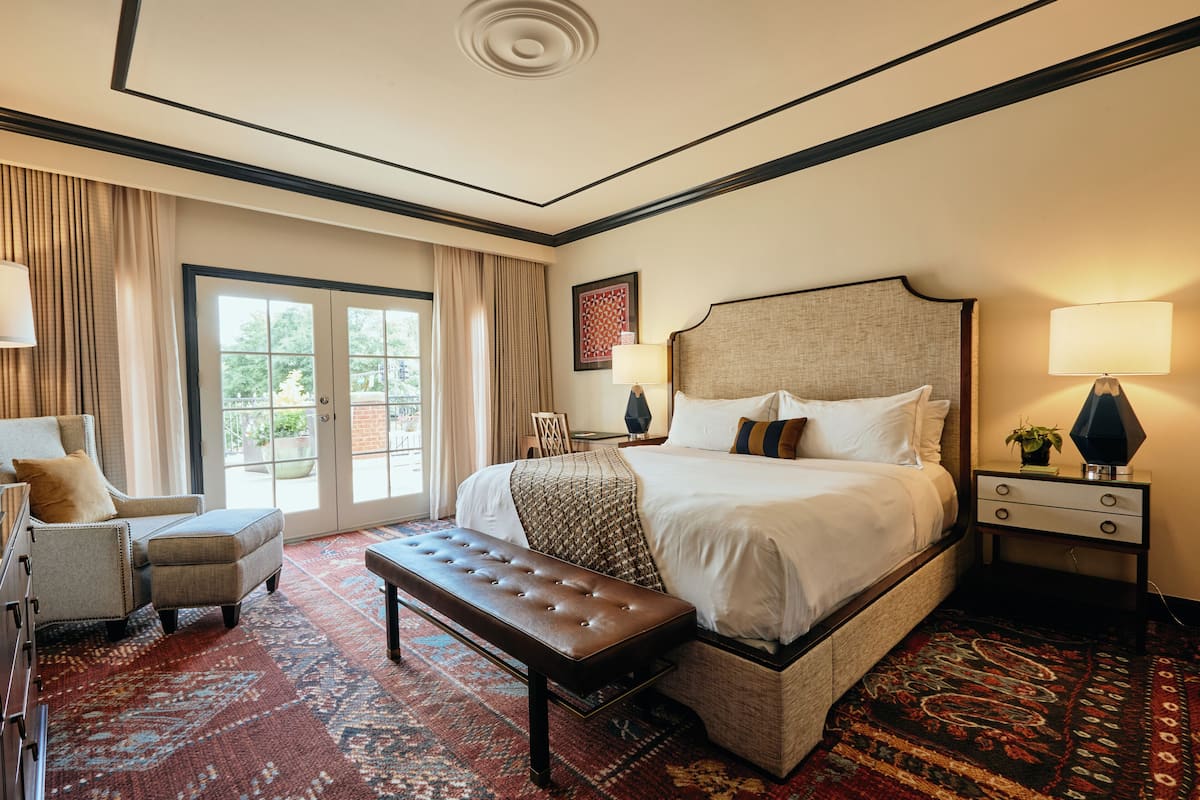 1 bedroom, Egyptian cotton sheets, premium bedding, pillow-top beds