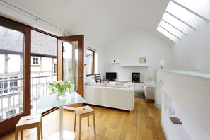 Téléviseur à écran plat