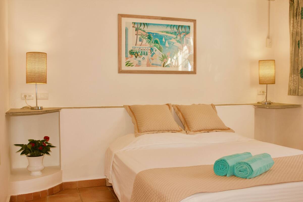 In-room safe, individually decorated, individually furnished