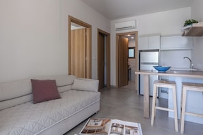 Superior-Suite, 2 Schlafzimmer, Gartenblick | Zimmersafe, schallisolierte Zimmer, Bügeleisen/Bügelbrett