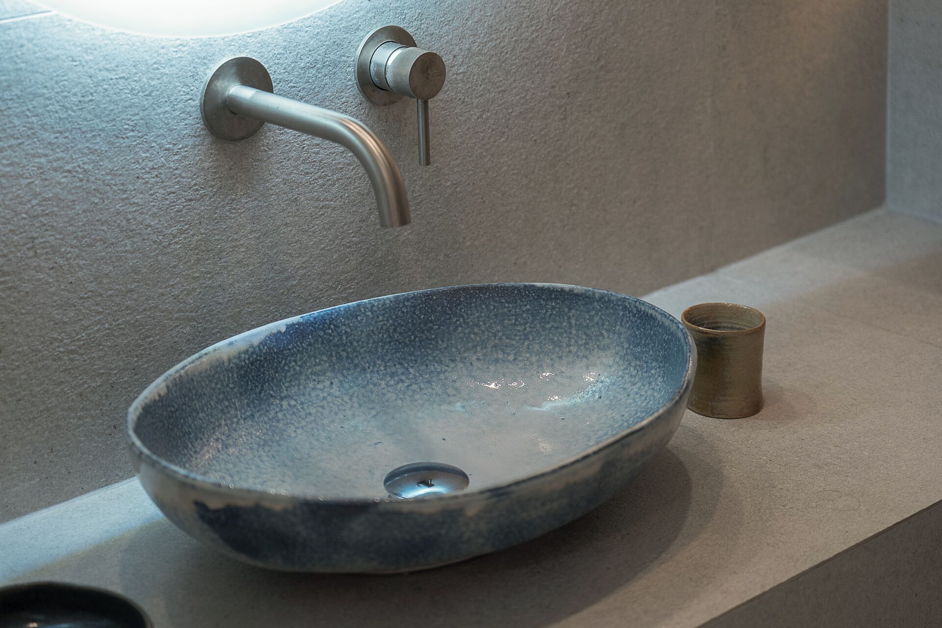 standard studio, partial sea view | bathroom | shower, free toiletries, hair dryer, towels