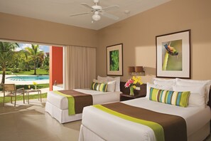 Ropa de cama de alta calidad y minibar con artículos gratuitos