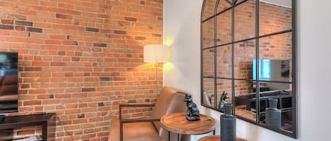 Apartment, 2 Bedrooms | Living area