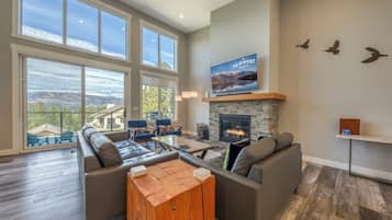 Premium Cabin | Living area