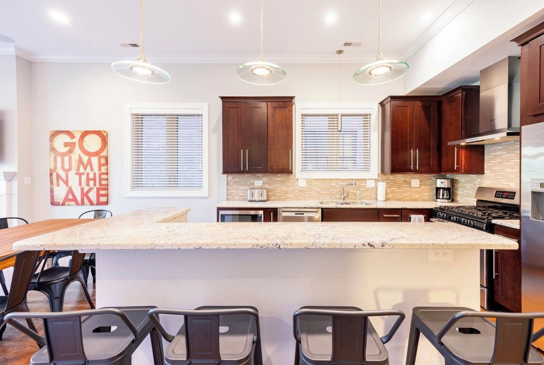 Photo - The Sono Chicago