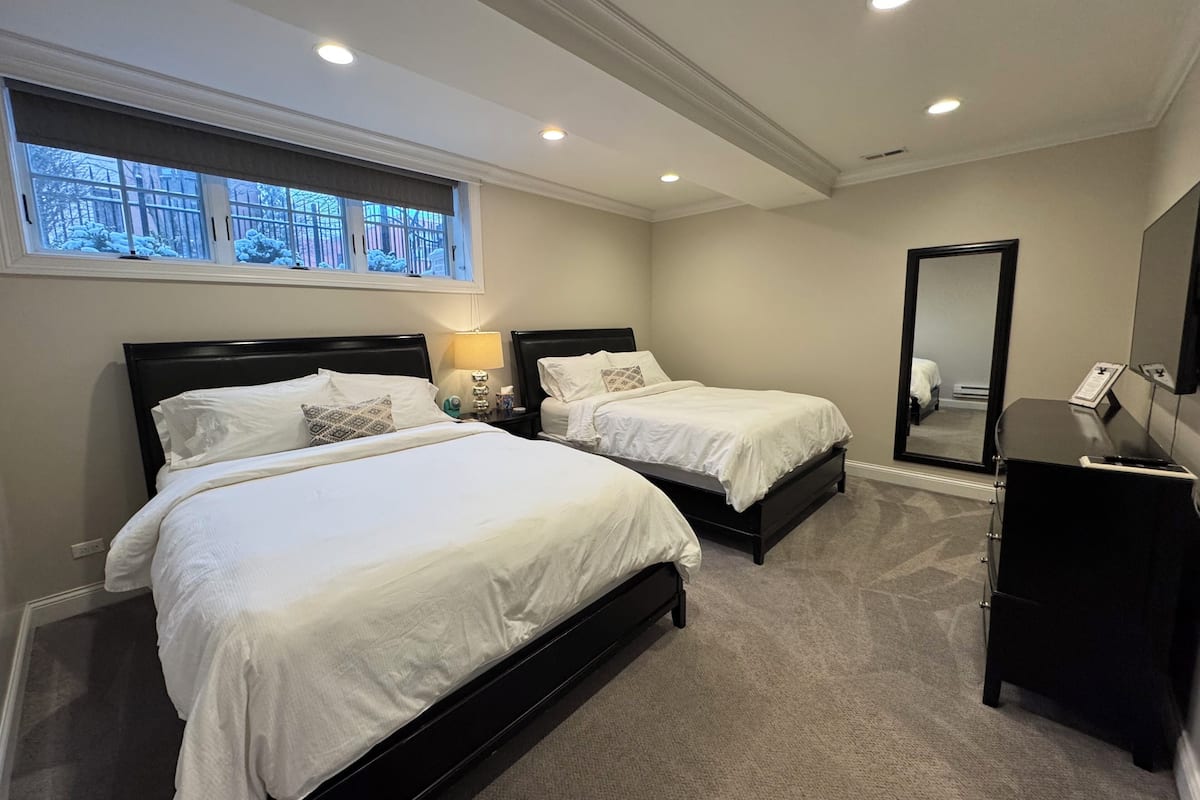 Rom – superior, 2 queensize-senger | Sengetøy av topp kvalitet og wi-fi (inkludert)