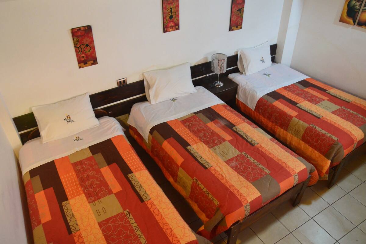 Triple Room | In-room safe, free WiFi