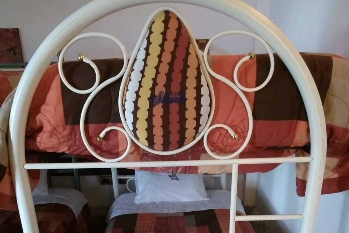 In-room safe, free WiFi