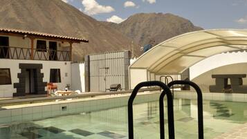 Indoor pool, outdoor pool