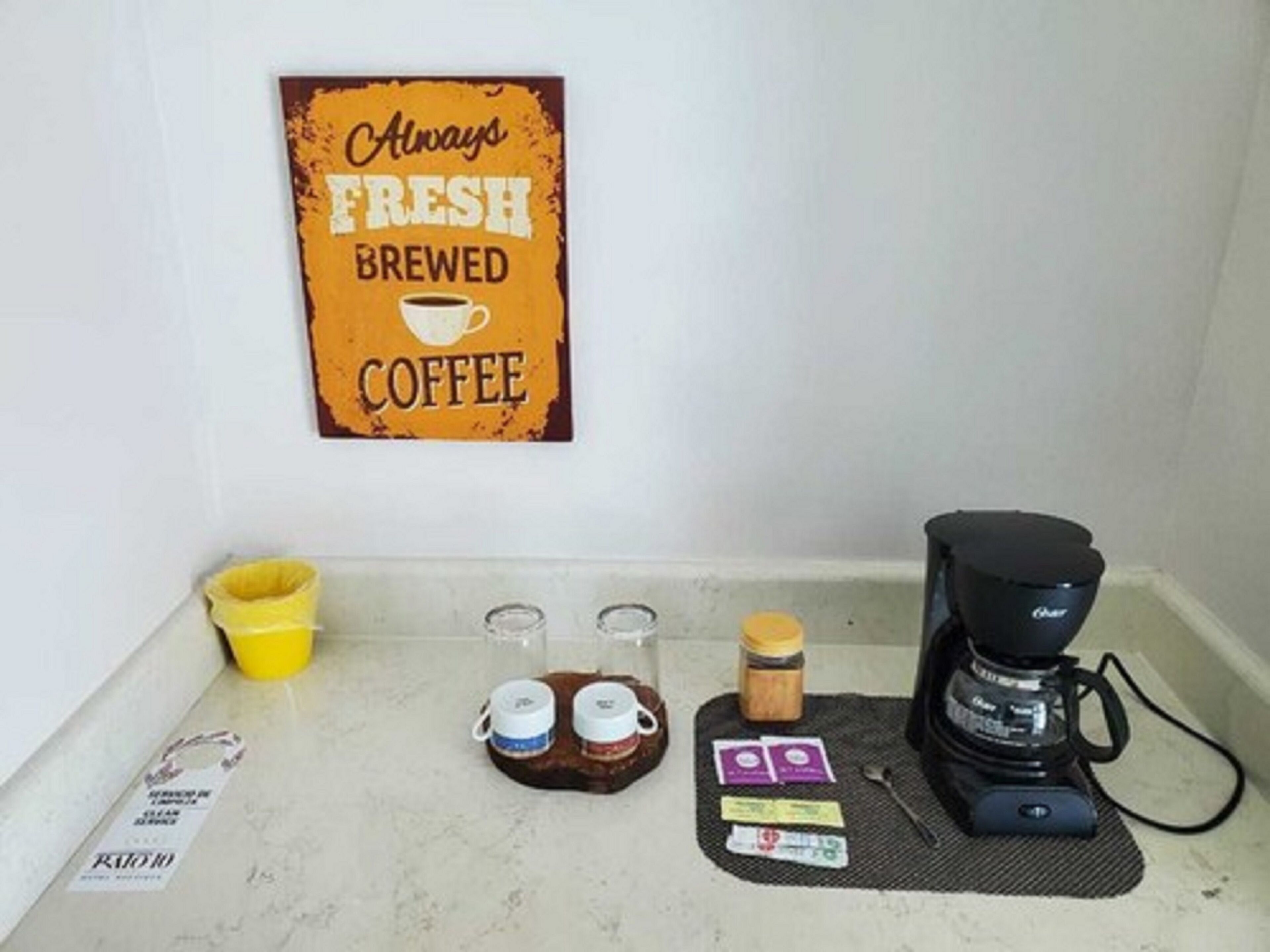 standard suite, 2 bedrooms, city view | coffee and/or coffee maker