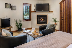 Tuscan Room with Sauna #9 (pet-friendly) | Premium bedding, down comforters, individually decorated