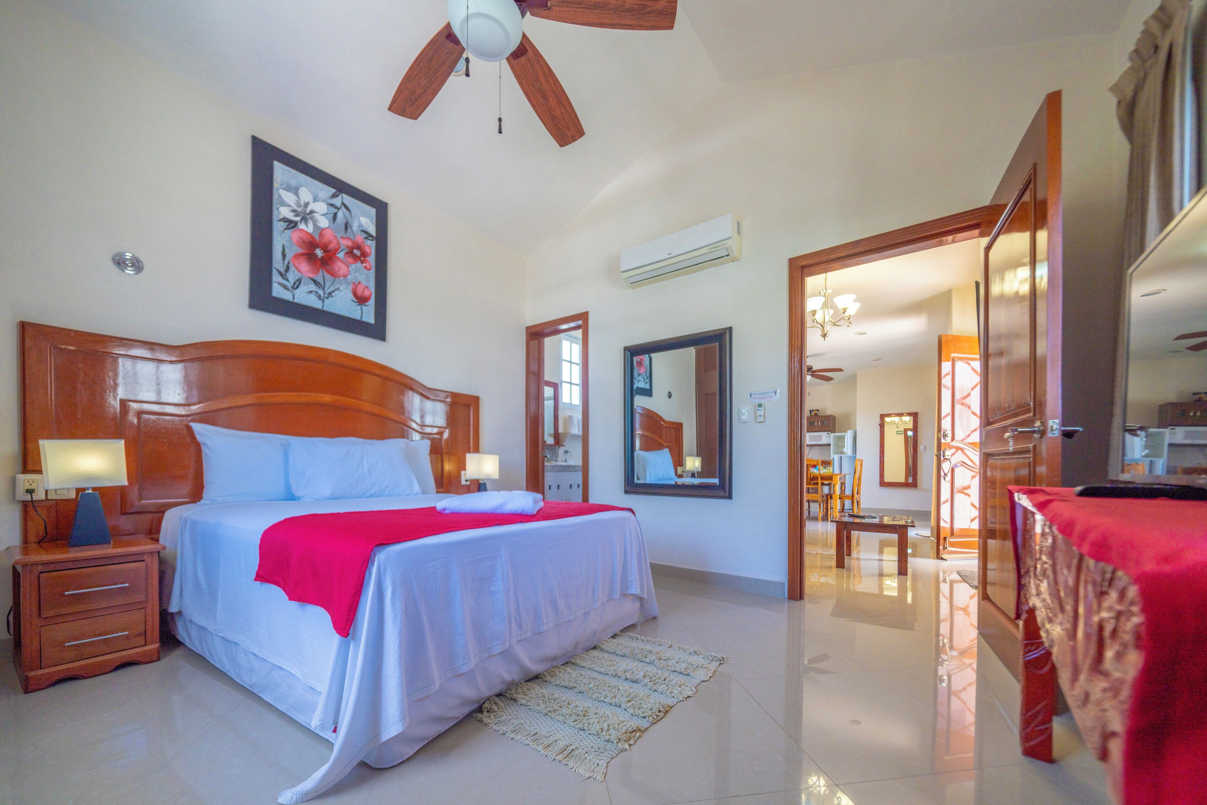 패밀리 빌라, 침실 2개, 간이주방 (up to 5 people included ) | 2 개의 침실, 고급 침구, 책상, 다리미/다리미판