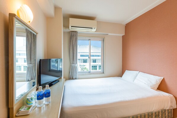 Chambre double, non-fumeur | Bureau, accès au Wi-Fi (inclus)