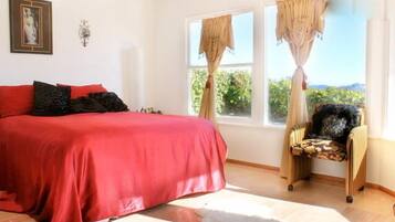 House, 3 Bedrooms, 2 Bathrooms | 3 bedrooms, iron/ironing board