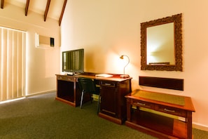 In-room business centre
