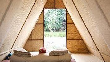 A-Frame Riverside Fan with Share Bathroom | Free WiFi