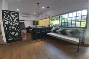 Reception - The One Sabai Living (Pattaya)