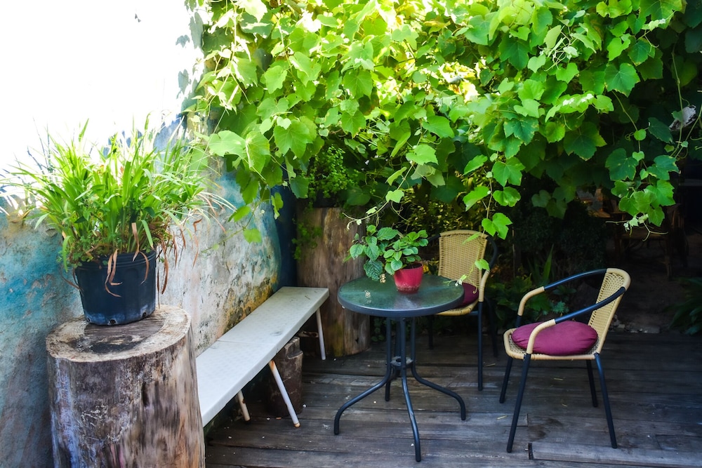 B & B Hostel by null