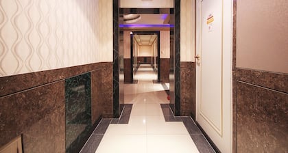 Apple House Mini Hotel