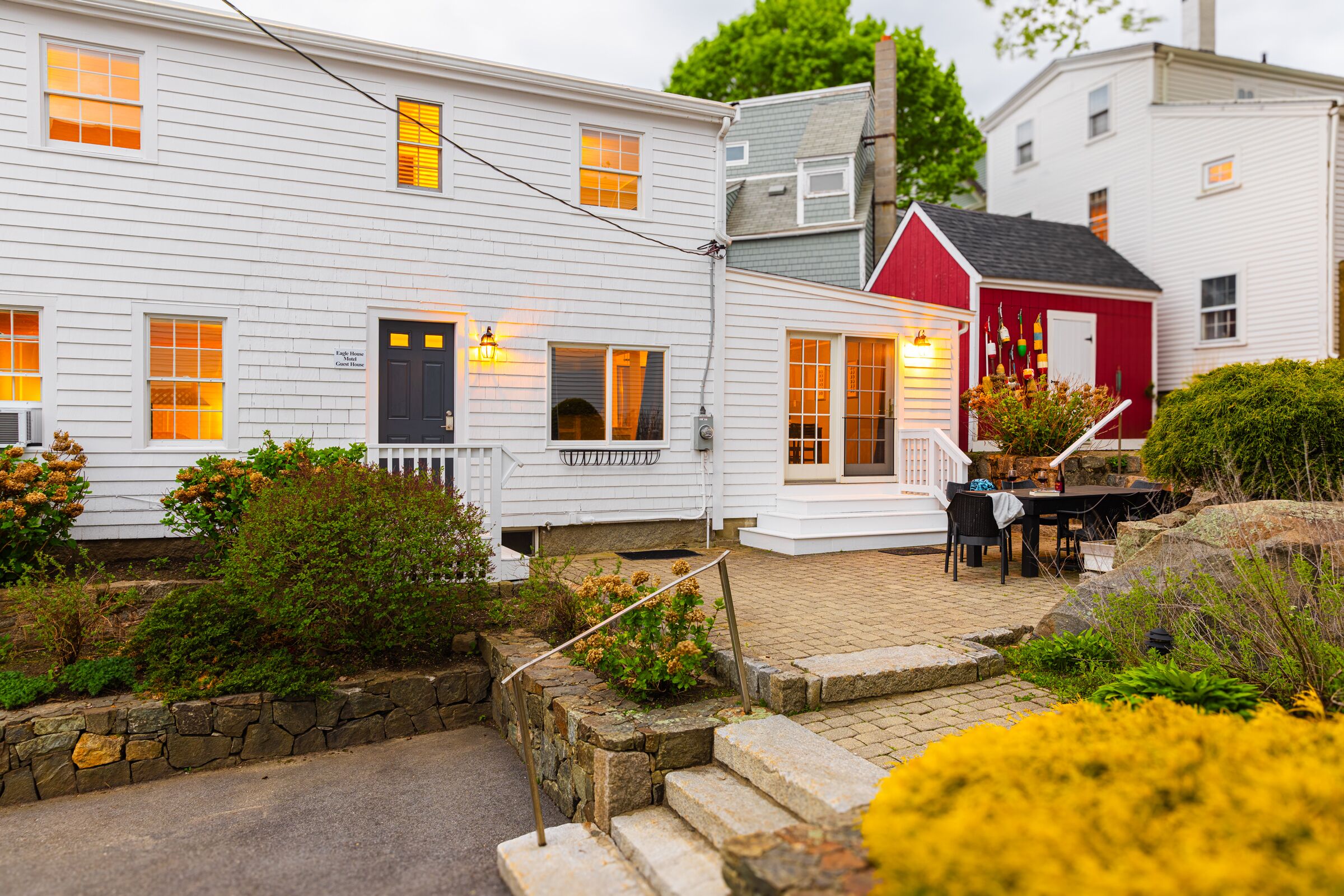 Guest House | Terrace/patio