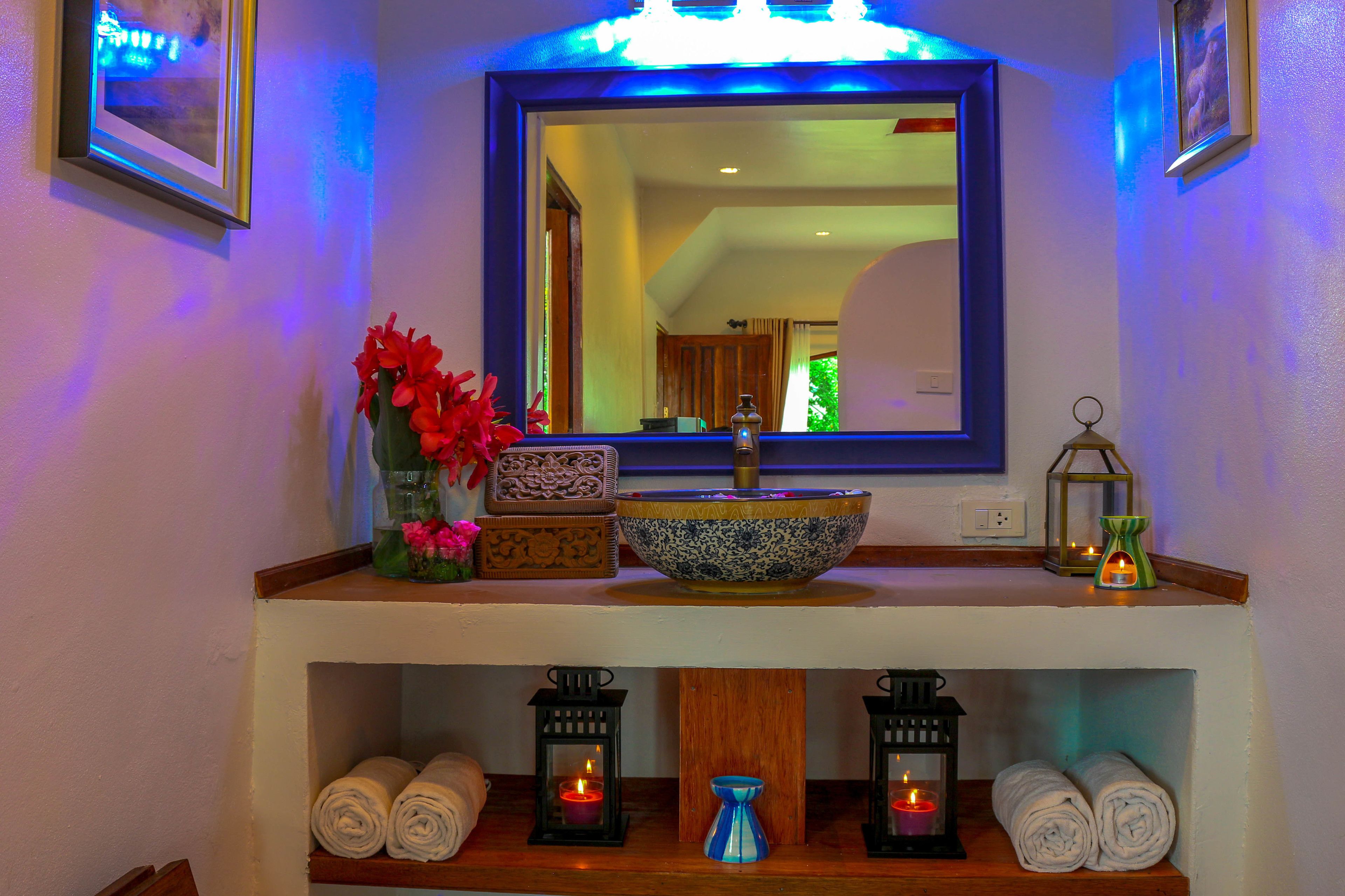 deluxe double room | desk, soundproofing, rollaway beds, free wifi