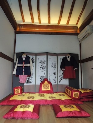 Traditional Room (Ondol)