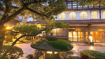 住宿正面