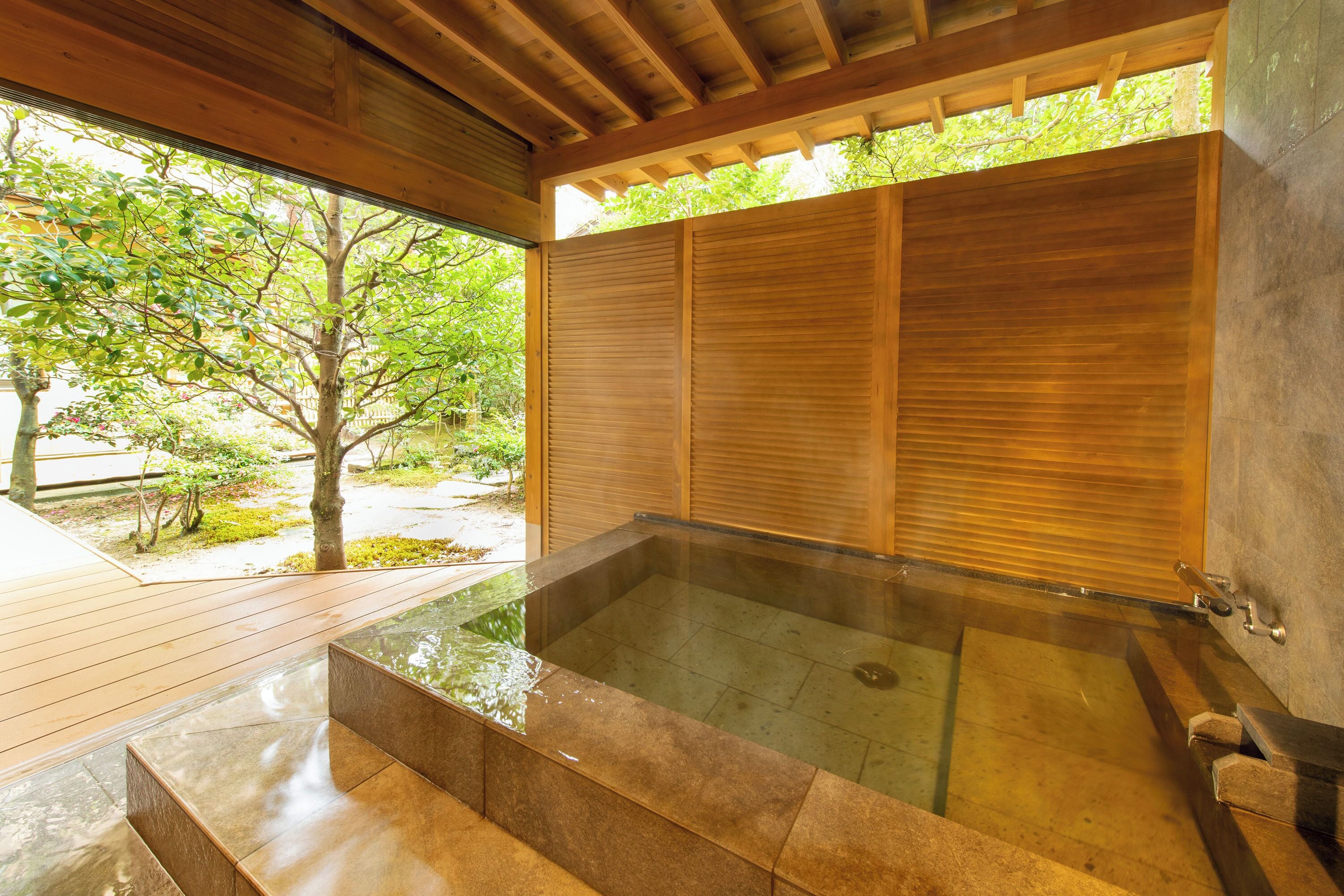 Terrace Suite [Yoro], with Open-Air Bath, Garden View, Non Smoking | Bathroom | Slippers, bidet, towels