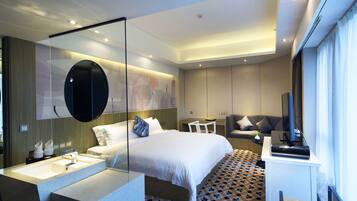 Premium bedding, in-room safe, desk, blackout drapes