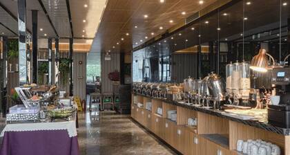 Paco Business Hotel Guangzhou Tianpingjia Metro Branch