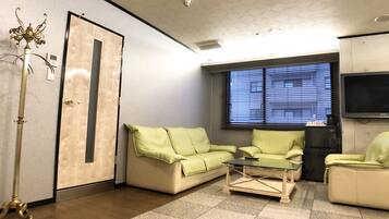 Suite room, Non Smoking | Living area