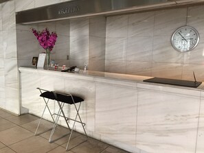 Lobby - Hotel Ritz Koshien (Nishinomiya)