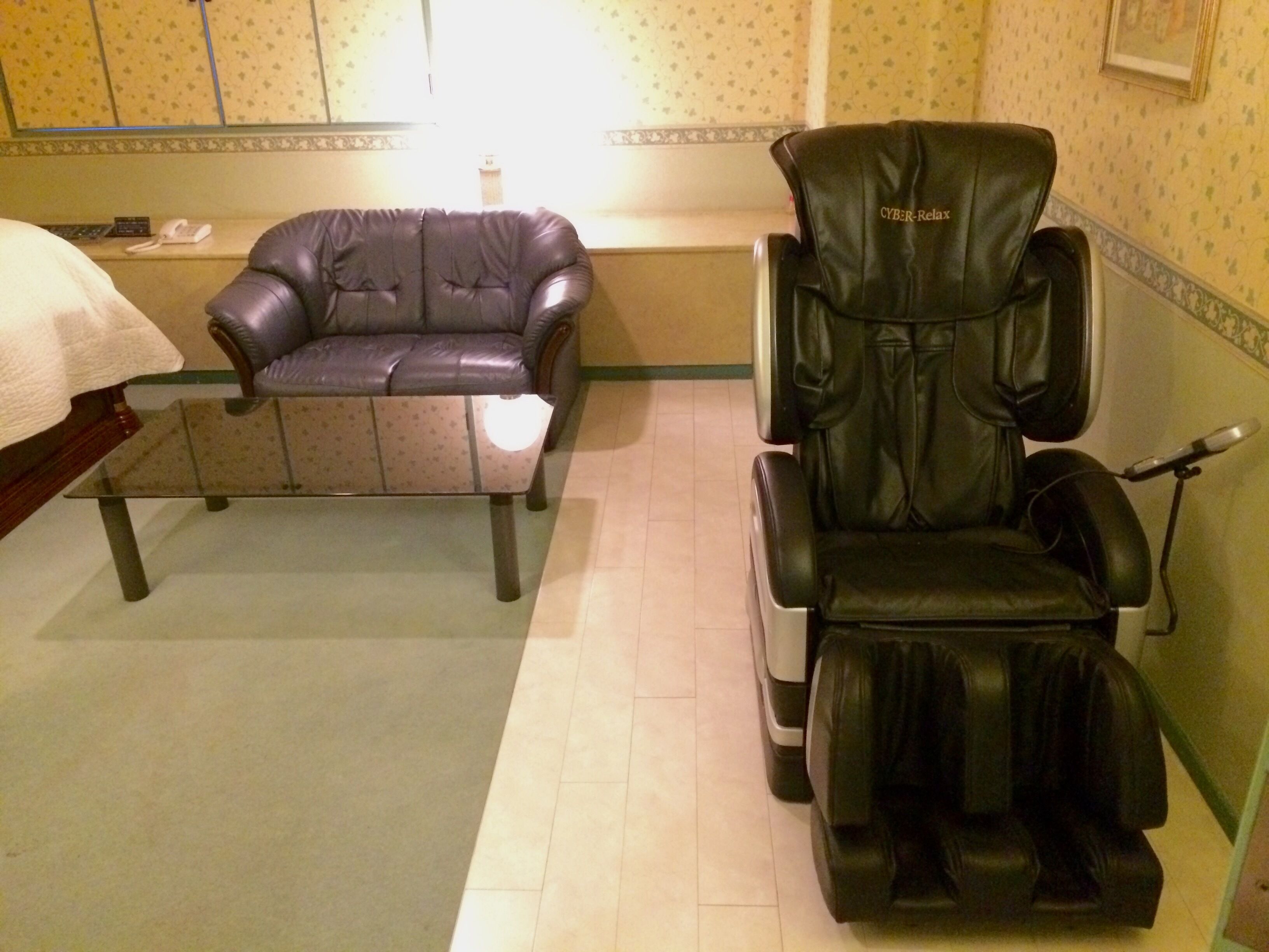 スーペリア ダブルルーム | リビング エリア | 50 インチの薄型テレビ (ケーブル放送視聴可)、テレビ、おもちゃ