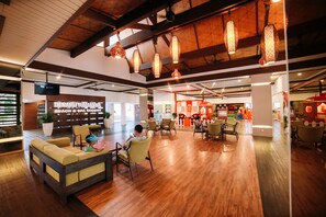 Kawasan tempat duduk lobi