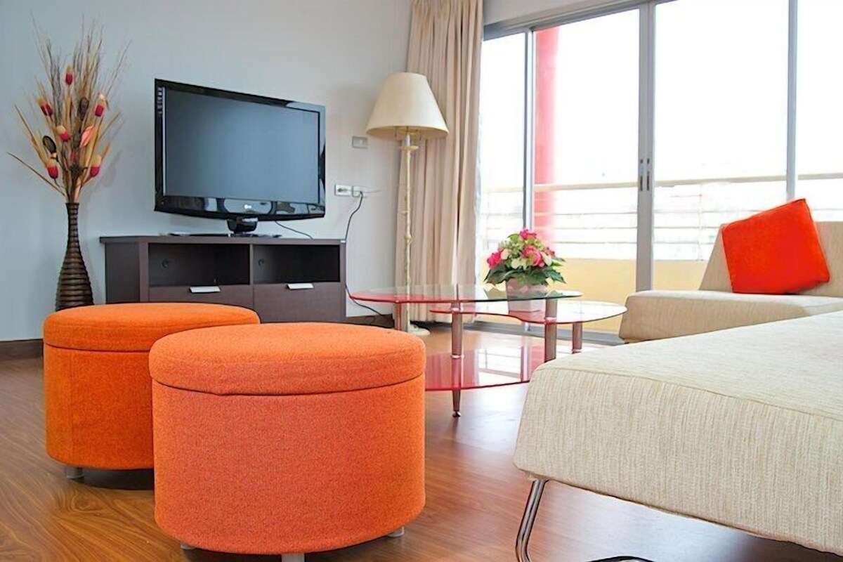 Grand Suite | In-room safe, desk, rollaway beds, free WiFi