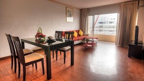 Room - Suwannin Residence (Bangkok)