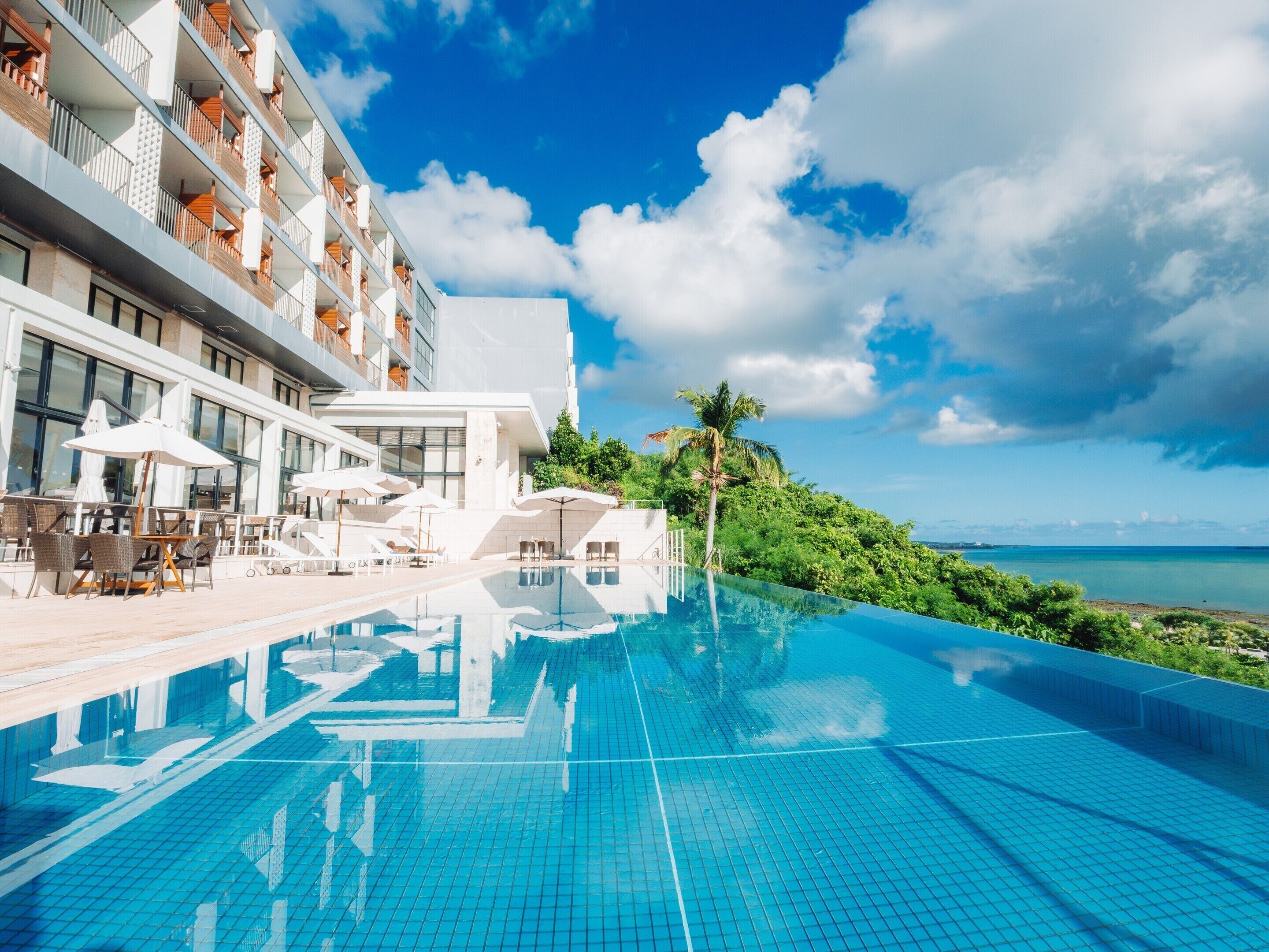 Seasonal outdoor pool